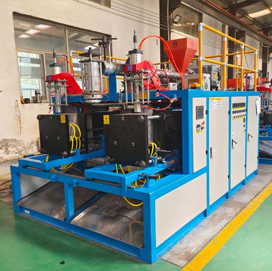 澆花壺吹塑機(jī)