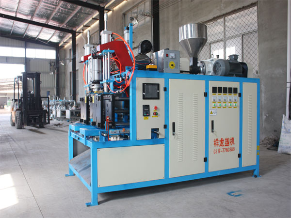 吹瓶機(jī)安全操作規(guī)范必備知識